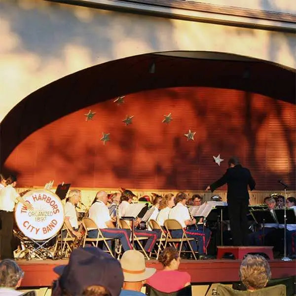 Two Harbors City Band