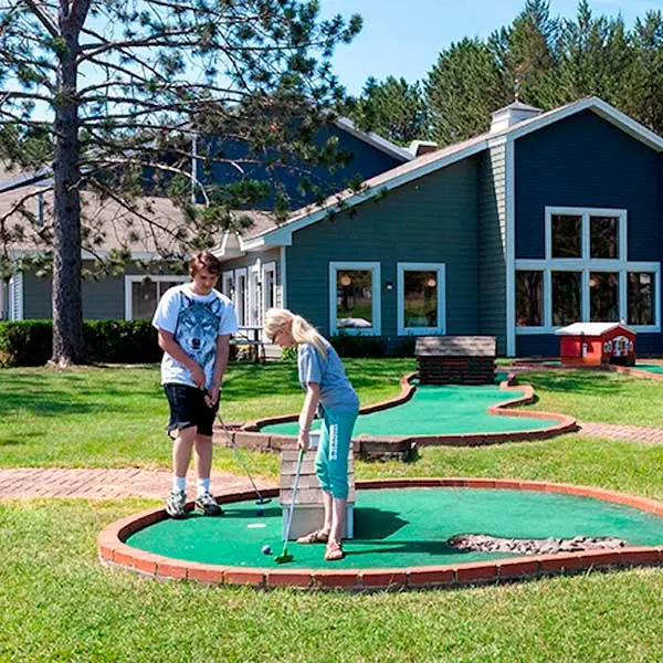 Country Inn Mini Golf