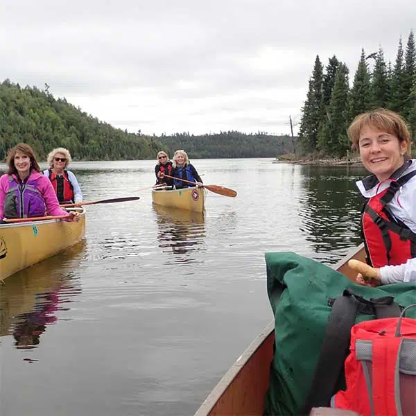 border lakes tour company